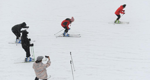 冰雪经济暖寒冬