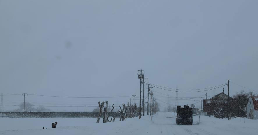 日本北海道多地出现创纪录降雪