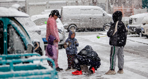 山东迎雨雪降温天气