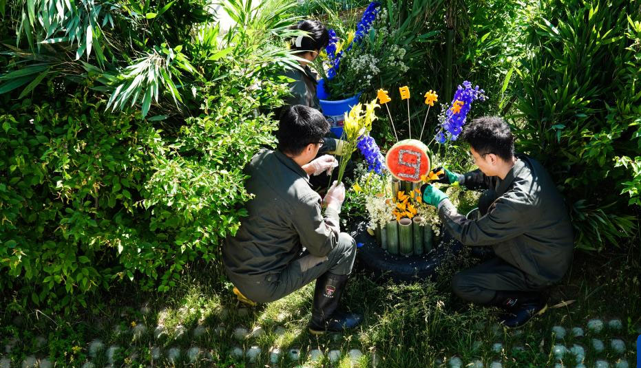 大熊猫“奇果”“园满”迎来9周岁生日会