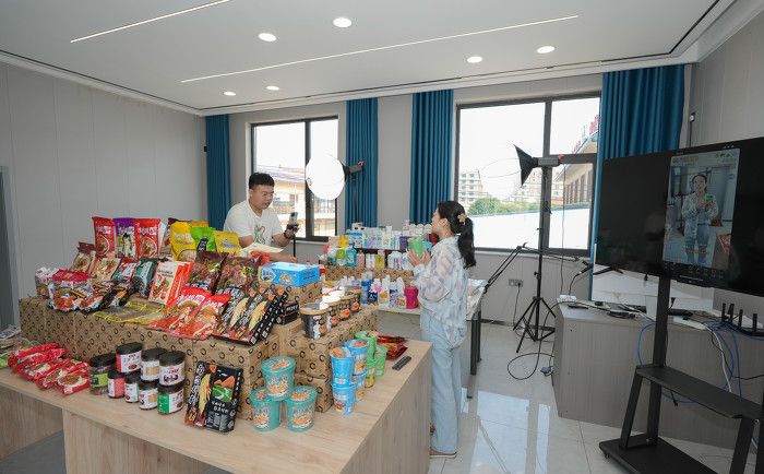 永济：电商助农促振兴+-33385.jpg
