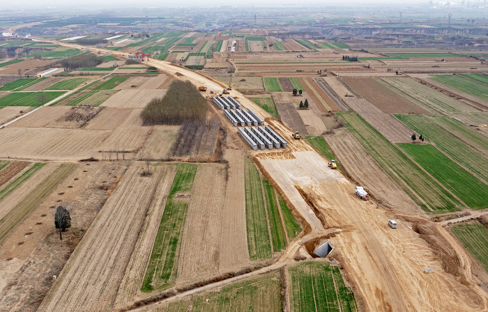 襄汾:重点公路建设忙+冲刺首季“开门红”-45378.jpg