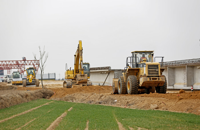 襄汾:重点公路建设忙+冲刺首季“开门红”-45371.jpg