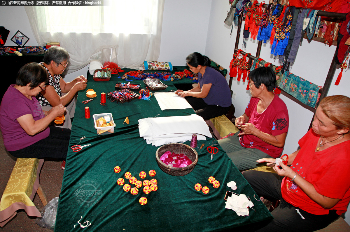 �{�b�X�@���̦�60�H�A�~�ֳ̤p��25���A�̤j��76���C�q�L��@¸�y�@�Ӥ���1500�����k�C