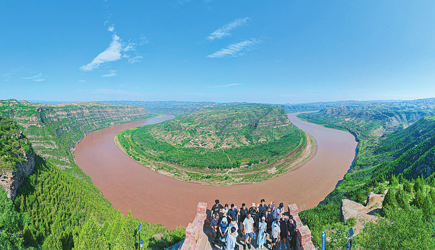 打卡乾坤湾 留住最美景